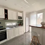 Vendégház Dc House